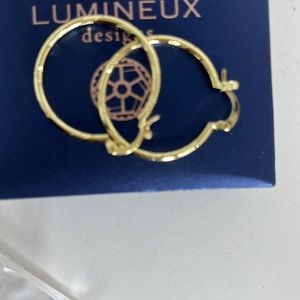 Women’s Laminated Gold Torn-Offs 1-3/8‎ long New